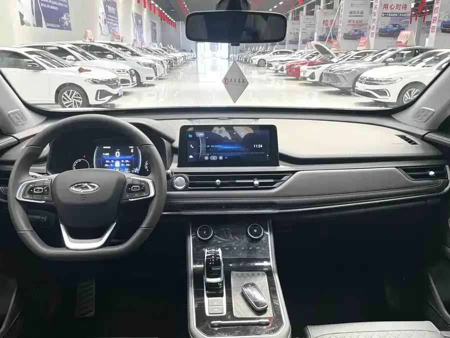 Chery Tiggo 8 Tiggo 8 2022 1.5TCI Automatic Premium Edition 5 Seaters 2024 — миниатюра 3