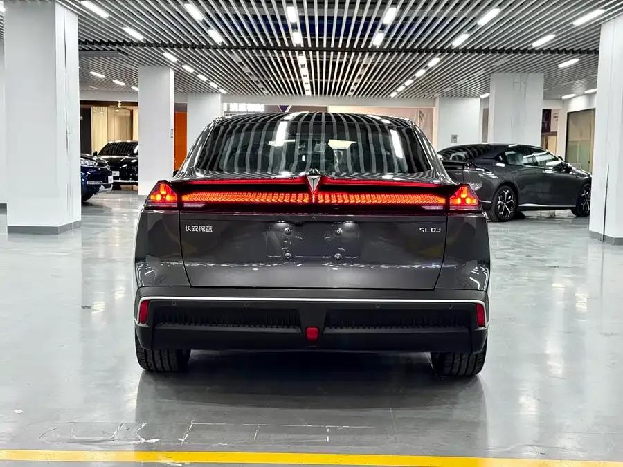 Deepal dark blue SL03 Dark Blue SL03 2025 Extended Range Sports 2026 — миниатюра 5