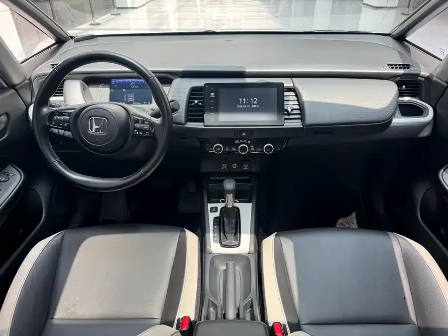 Honda Fit Fit 2023 1.5L CVT Chaoyue Max Edition 2023 — миниатюра 4