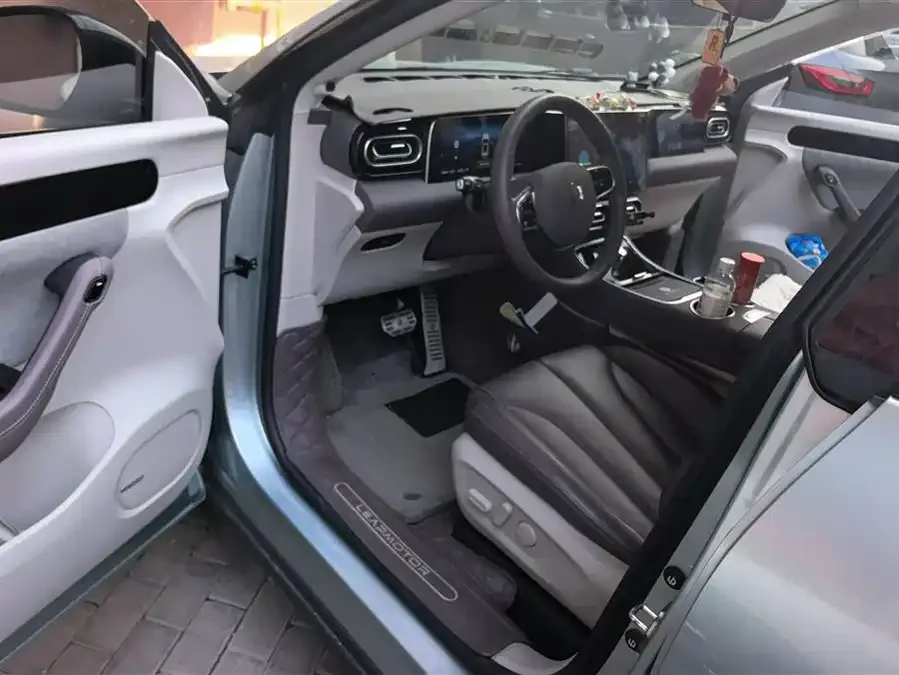 Leapmotor C11 Leapmotor C11 2023 Extended Range 180 Comfort Edition 2023 — миниатюра 3