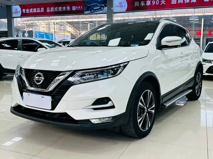 Nissan Qashqai Qashqai 2022 2.0L CVT XV Prem Luxury Edition 2022 — миниатюра 3
