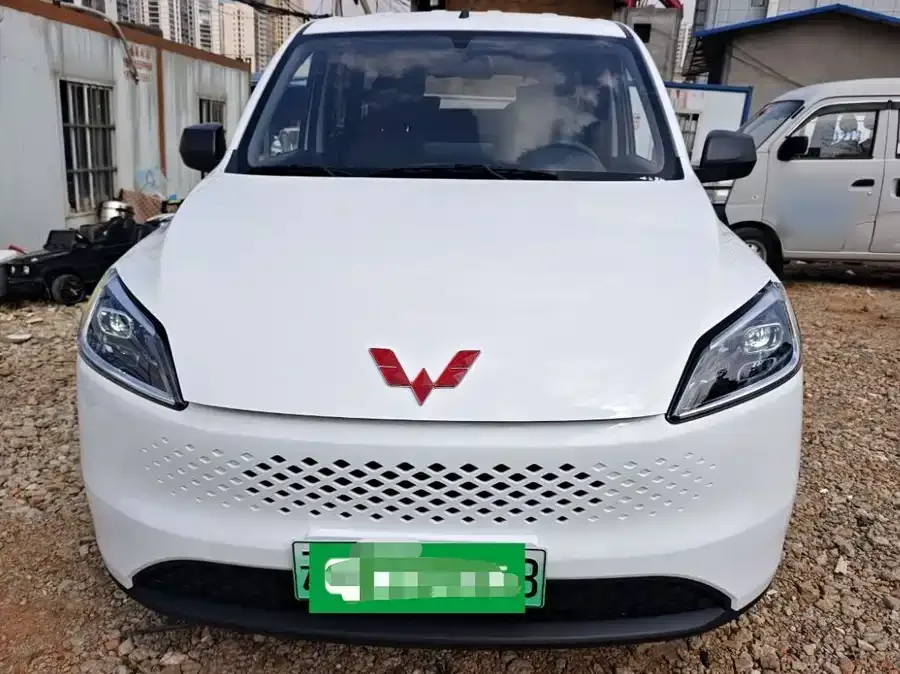 Wuling Hongguang New Energy Wuling Hongguang New Energy 2025 Extended Range Hybrid 50KM Comfort Edition 2025 — фото 1, купить с доставкой в Москву