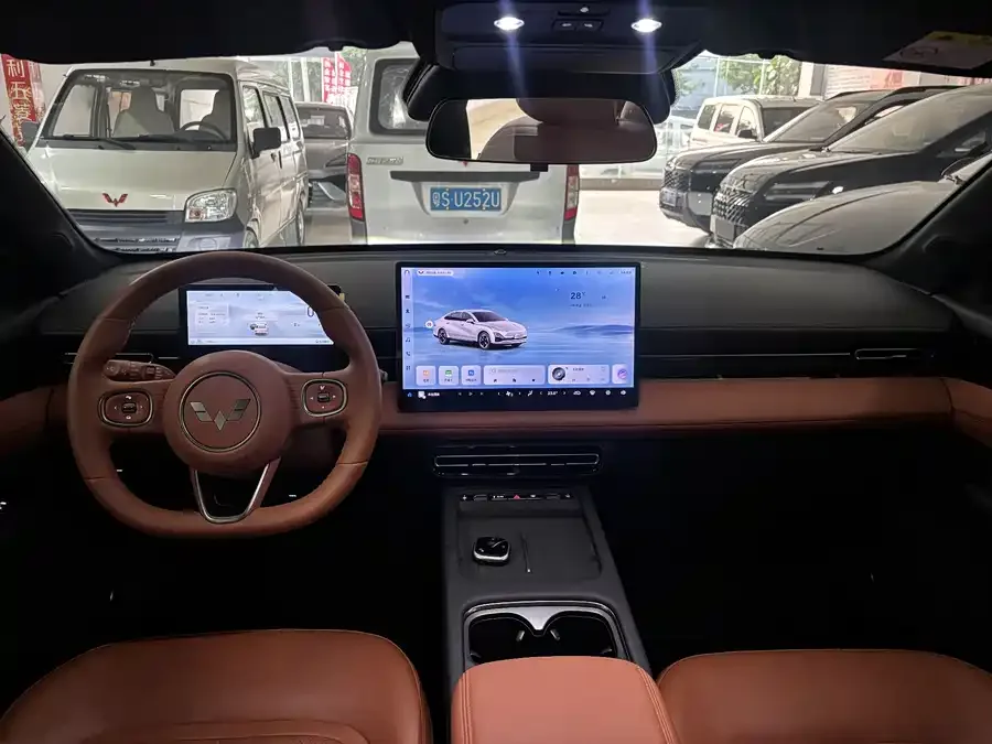 Wuling Starlight Wuling Starlight 2025 610km Smart Flagship Model 2025 — миниатюра 3