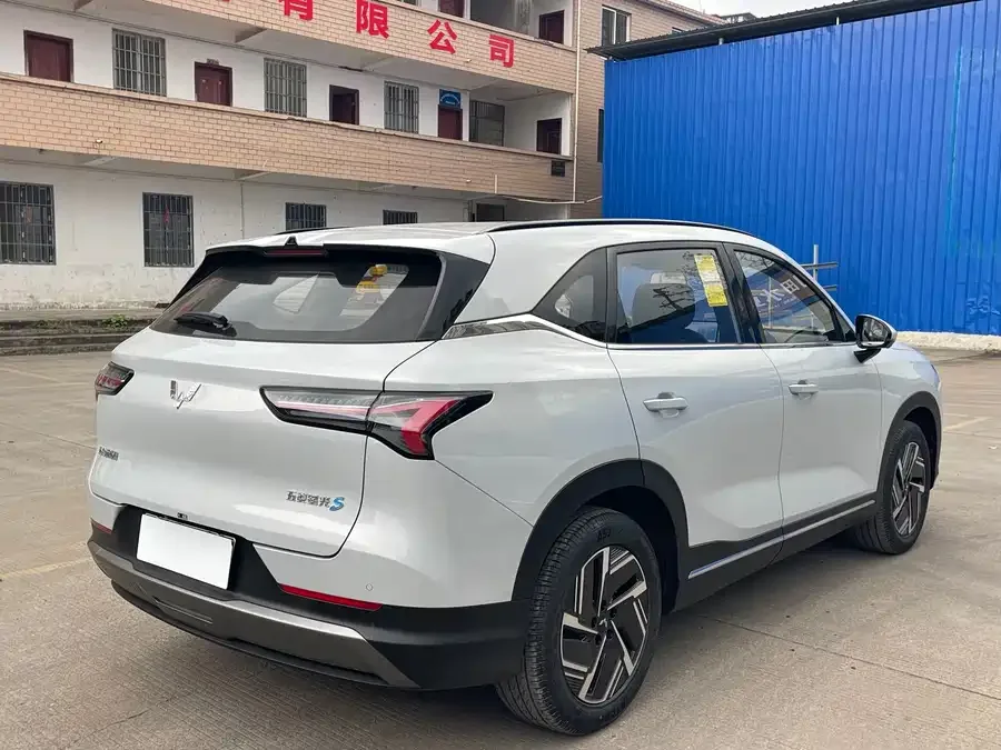 Wuling Starlight S Wuling Xingguang S 2025 510km Flagship Model 2025 — миниатюра 2