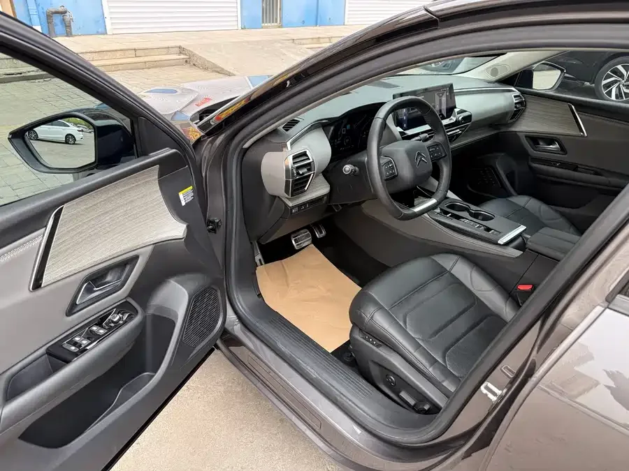 Citroen Versailles C5 X Versailles C5 2022 — миниатюра 4
