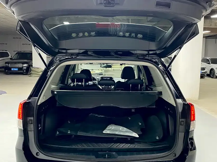 Subaru Forester Forester 2022 2.0i AWD Luxury Edition EyeSight 2023 — миниатюра 3