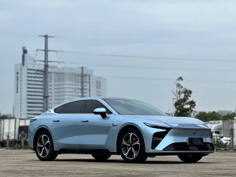 Exeed Sterra ES Star Era ES 2024 Max Long Battery Edition 2024 — миниатюра 3