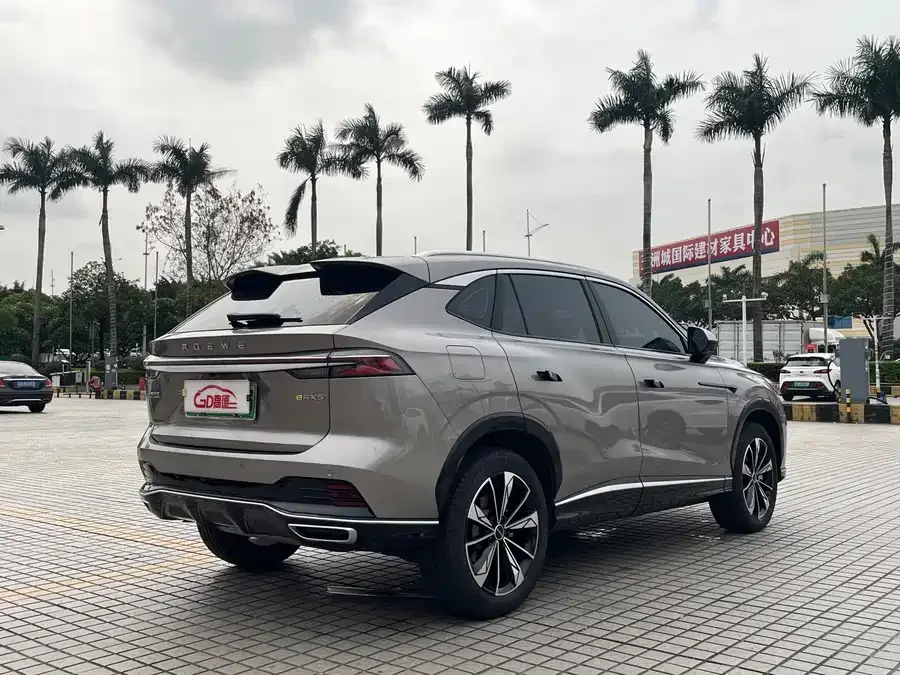 Roewe RX5 New Energy Roewe RX5 New Energy 2023 eRX5 Super Hybrid Superior Edition 2023 — миниатюра 3