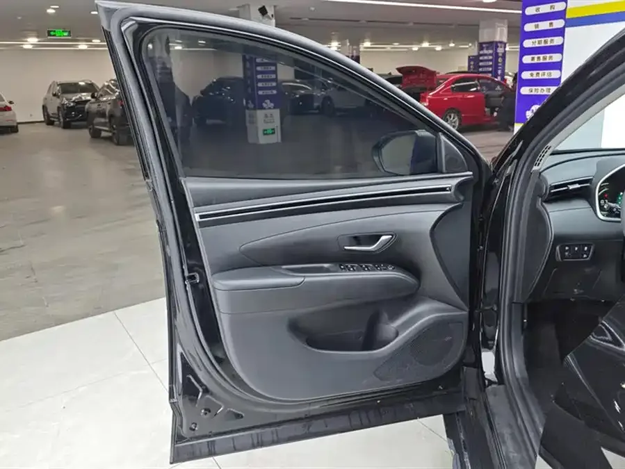 Hyundai Tucson L Tucson 2023 Tucson L 1.5T Automatic 2WD GLX Elite Edition 2023 — миниатюра 4