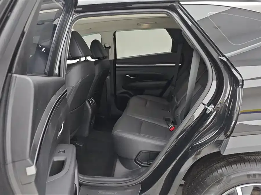 Hyundai Tucson L Tucson 2023 Tucson L 1.5T Automatic 2WD GLX Elite Edition 2023 — миниатюра 5