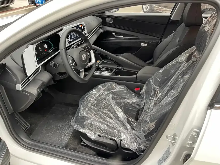 Hyundai Elantra Elantra 2023 1.5L CVT GLX Elite Edition 2026 — миниатюра 2