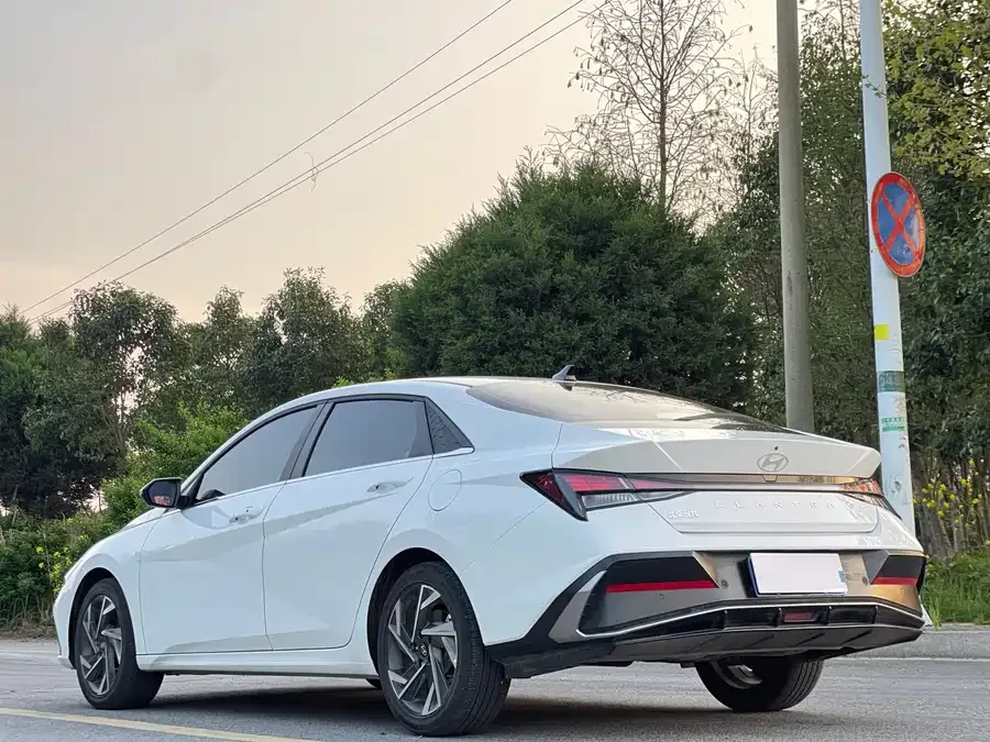 Hyundai Elantra Elantra 2023 1.5L CVT GLX Elite Edition 2026 — миниатюра 2