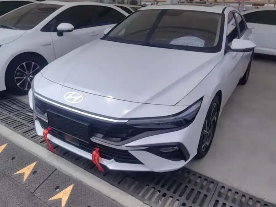 Hyundai Elantra Elantra 2023 1.5L CVT GLX Elite Edition 2023 — фото 1, купить с доставкой в Москву
