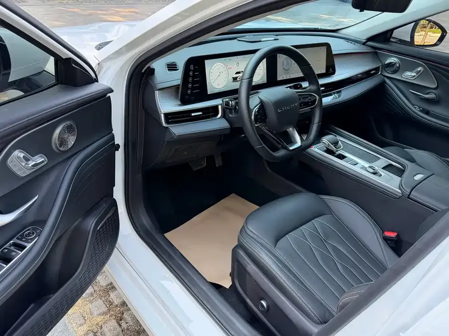 Chery Arrizo 8 Arrizo 8 2025 1.6T DCT 2025 — миниатюра 3