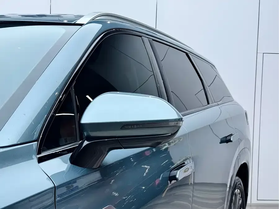 Chery Tiggo 9 Tiggo 9 2023 2.0T Dual Clutch 2WD Luxury Edition 5 Seaters 2023 — миниатюра 3