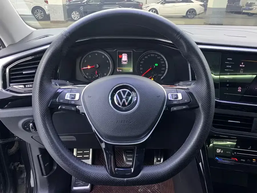 Volkswagen Tayron Tanyue 2023 280TSI 2WD Luxury Plus Advanced Edition 2023 — миниатюра 4