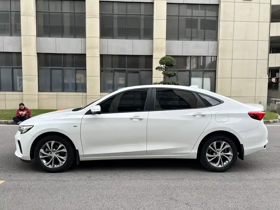 Buick Verano Verano 2023 Pro Enjoy Edition 2025 — миниатюра 4