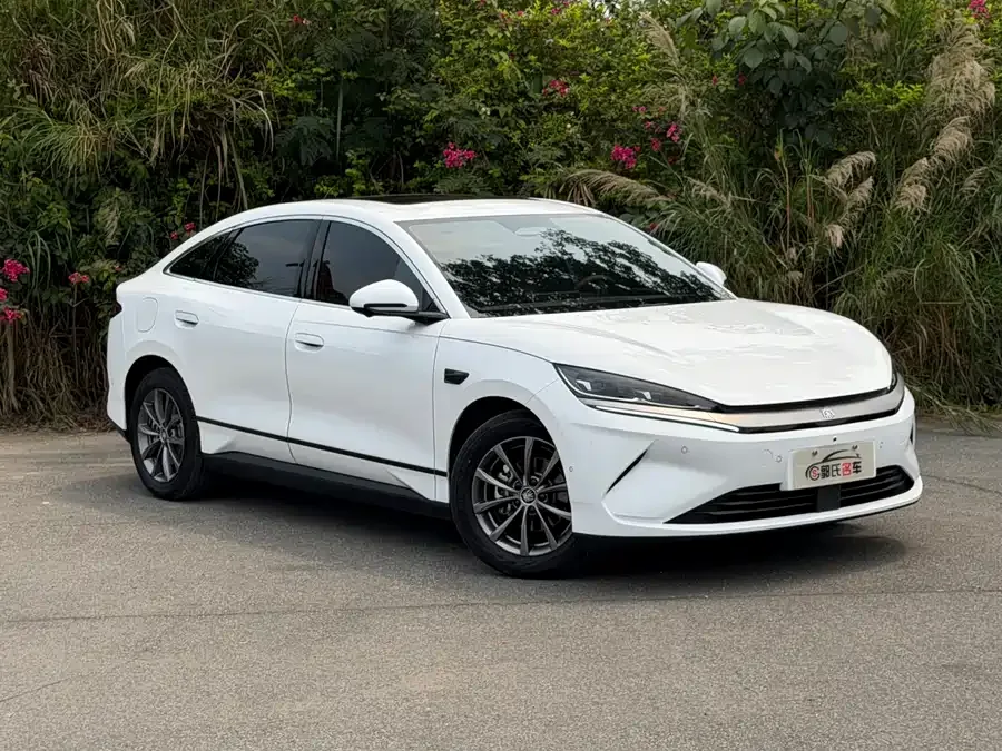 BYD Qin L Qin L 2025 EV 545KM Excellence Edition 2025 — миниатюра 3