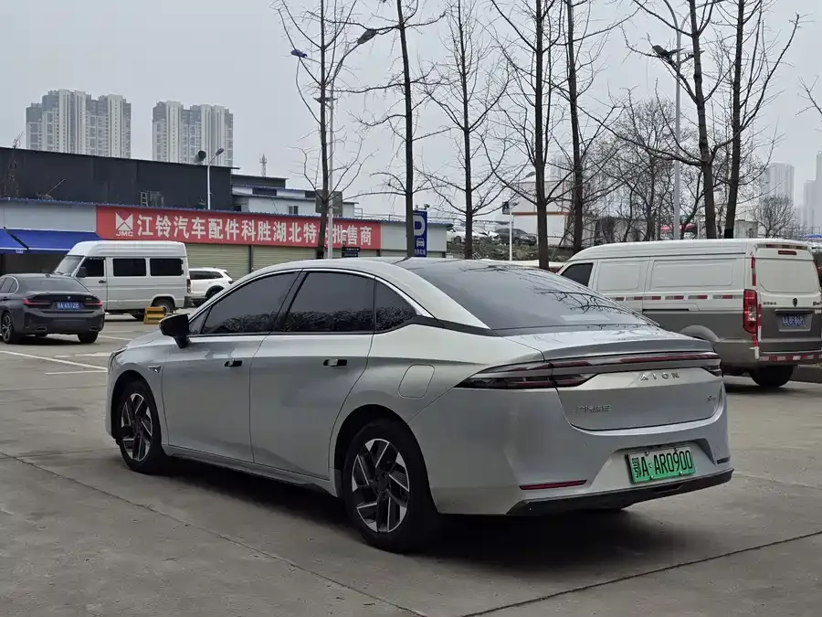 AION AION S Plus AION S Plus 2023 70 Smart Edition Lithium Iron Phosphate 2024 — миниатюра 4