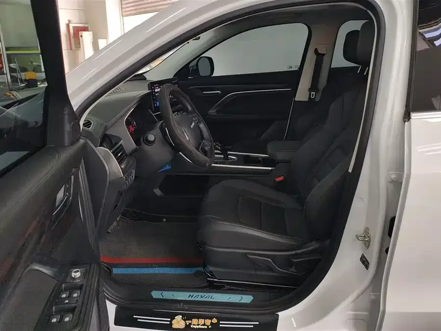 Haval H6 Haval H6 2025 1.5T National Trend Urban Edition 2025 — миниатюра 3
