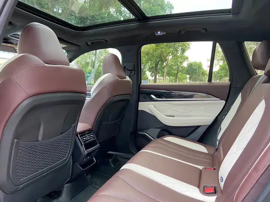 Geely Monjaro Xingyue L 2021 2.0TD DCT EVO 2WD Premium Edition 2022 — миниатюра 2