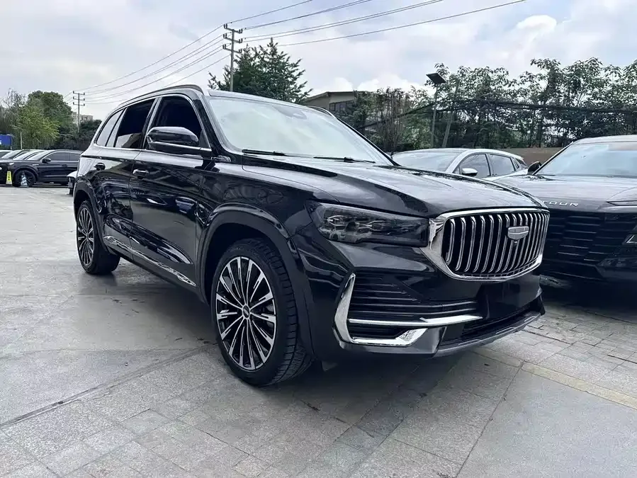 Geely Monjaro Xingyue L 2025 Dongfangyao 2.0TD Automatic Star-gazing Edition 2025 — миниатюра 3
