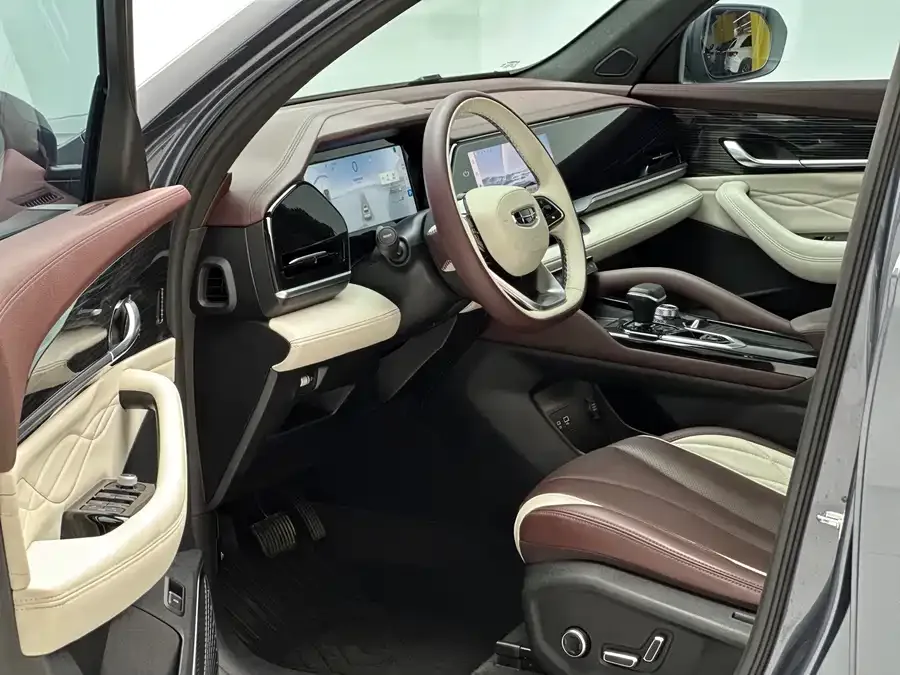 Geely Monjaro Xingyue L 2021 2.0TD DCT EVO 2WD Premium Edition 2022 — миниатюра 4