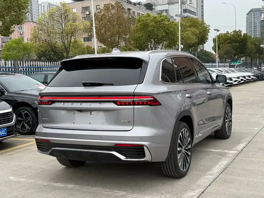 Geely Monjaro Xingyue L 2025 Dongfangyao 2.0TD Automatic 4WD Moon-Watching Edition 2024 — миниатюра 2