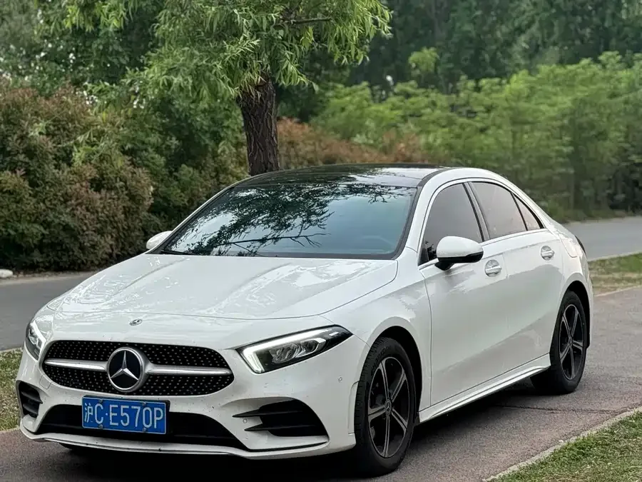 Mercedes-Benz Class A Mercedes-Benz A-Class 2023 A 200 L Fashion Edition 2023 — миниатюра 3
