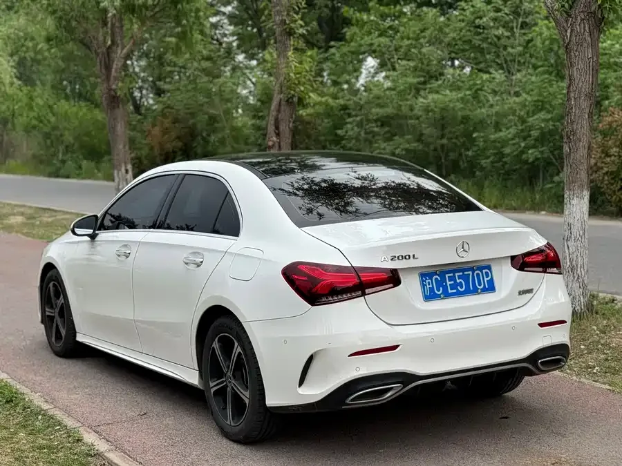 Mercedes-Benz Class A Mercedes-Benz A-Class 2023 A 200 L Fashion Edition 2023 — миниатюра 4
