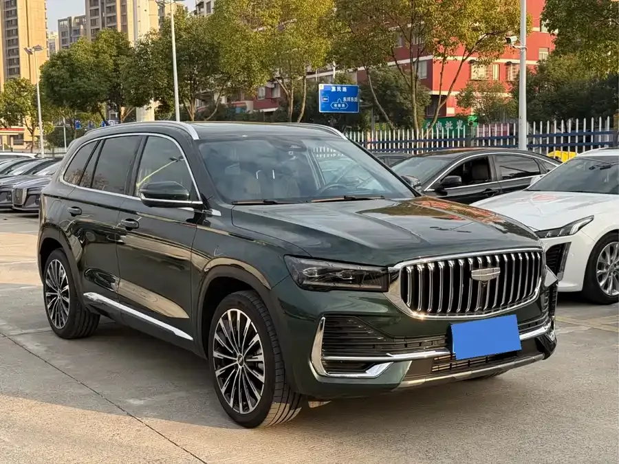 Geely Monjaro Xingyue L 2025 Dongfangyao 2.0TD Automatic 4WD Moon-Watching Edition 2024 — миниатюра 3