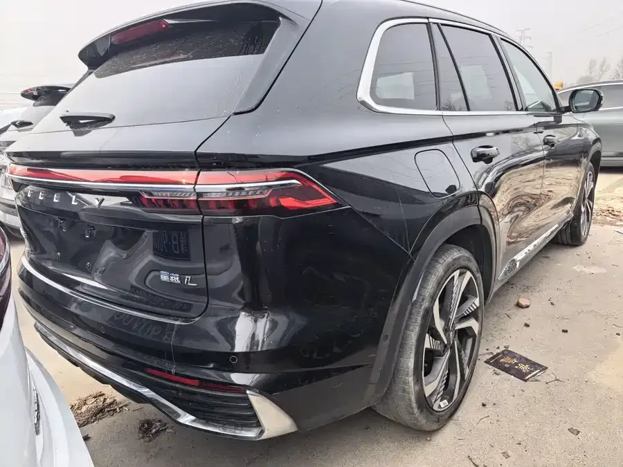 Geely Monjaro Xingyue L 2021 2.0TD DCT EVO 2WD Premium Edition 2023 — миниатюра 3