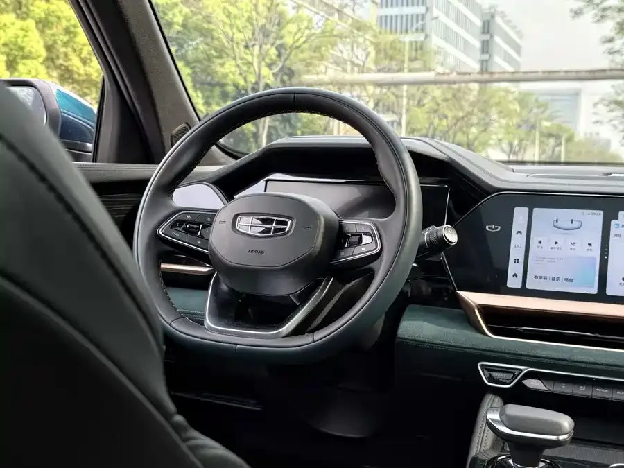 Geely Monjaro Xingyue L 2021 2.0TD DCT EVO 2WD Smart Edition 2022 — миниатюра 4