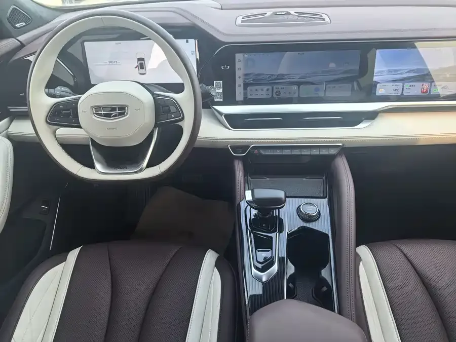 Geely Monjaro Xingyue L 2021 2.0TD DCT EVO 2WD Premium Edition 2023 — миниатюра 2