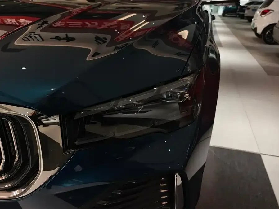 Geely Monjaro Xingyue L 2021 2.0TD DCT EVO 2WD Premium Edition 2022 — миниатюра 2