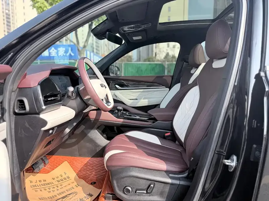 Geely Monjaro Xingyue L 2024 2.0TD High Power Automatic 2WD Yunqi Edition 2024 — миниатюра 3