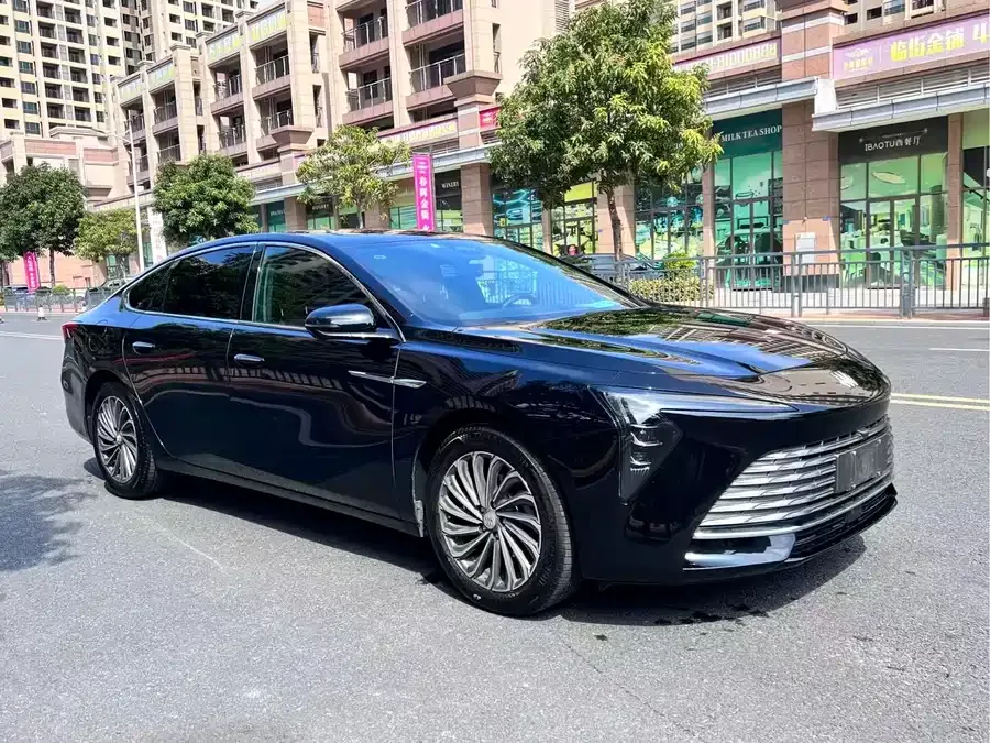 Buick LaCrosse LaCrosse 2023 28T Premium Edition 2024 — миниатюра 3