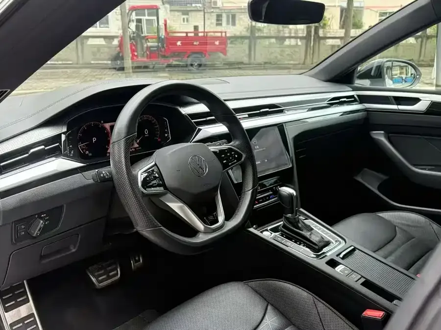 Volkswagen FAW- CC FAW-Volkswagen CC 2024 380TSI Eye-catching Edition 2024 — миниатюра 2