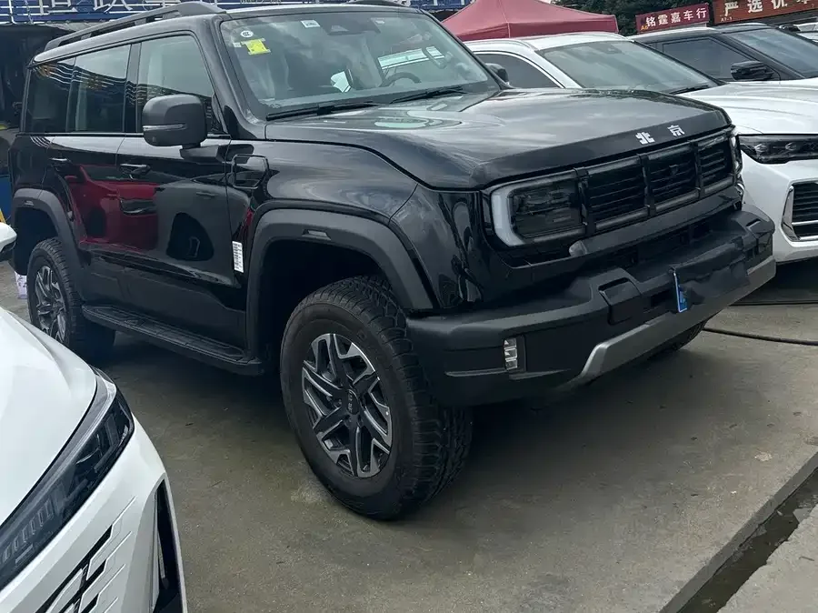 BAIC BJ40 Beijing BJ40 2026 2.0D Diesel Version 2025 — миниатюра 3
