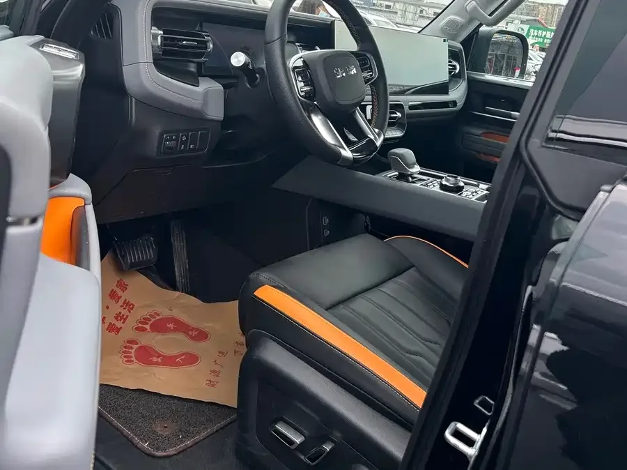 BAIC BJ40 Beijing BJ40 2026 2.0D Diesel Version 2025 — миниатюра 4