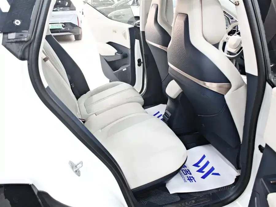 Zeekr X Zeekr X 2025 four-seat rear-wheel drive cube version 2024 — миниатюра 5