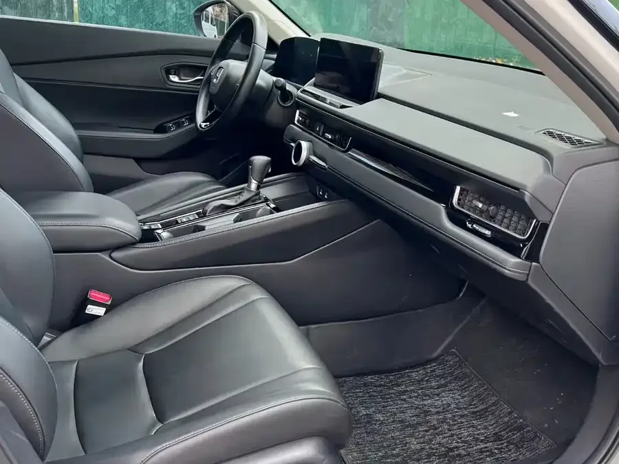 Honda Inspire 2023 Insignia 260TURBO Elegant Edition 2024 — миниатюра 2