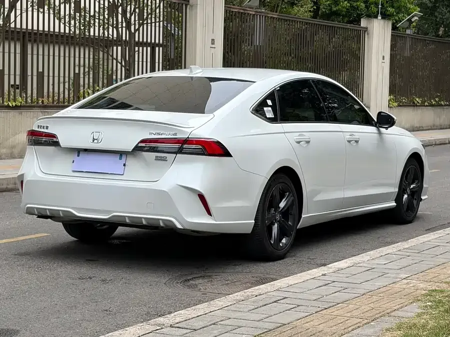 Honda Inspire Insignia 2024 260TURBO Elite Edition 2024 — миниатюра 5