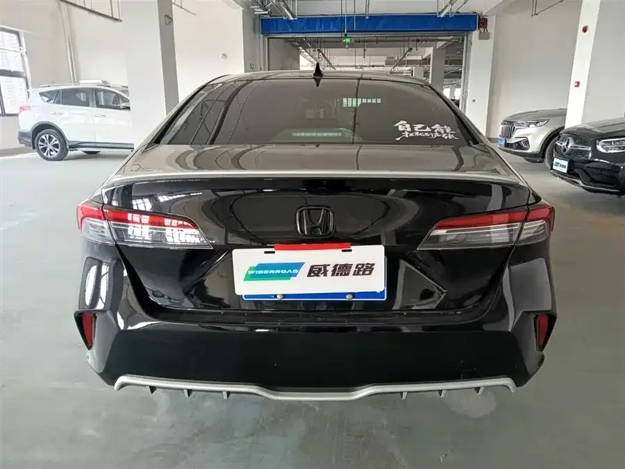 Honda Inspire 2023 Insignia 260TURBO Elegant Edition 2024 — миниатюра 2