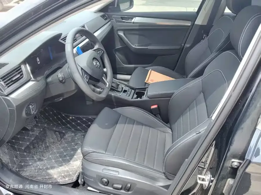 Skoda SuperB Superpa 2024 TSI280 DSG Exclusive Edition 2024 — миниатюра 2