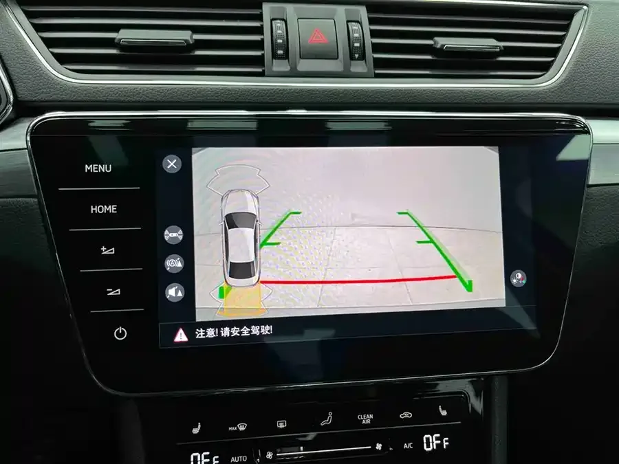 Skoda SuperB Superb 2023 facelifted TSI280 DSG exclusive version 2024 — миниатюра 4
