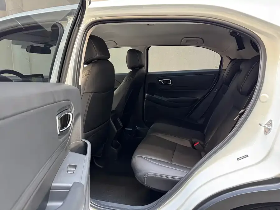 Honda Vezel Binzhi 2023 1.5L CVT Elite Edition 2023 — миниатюра 4