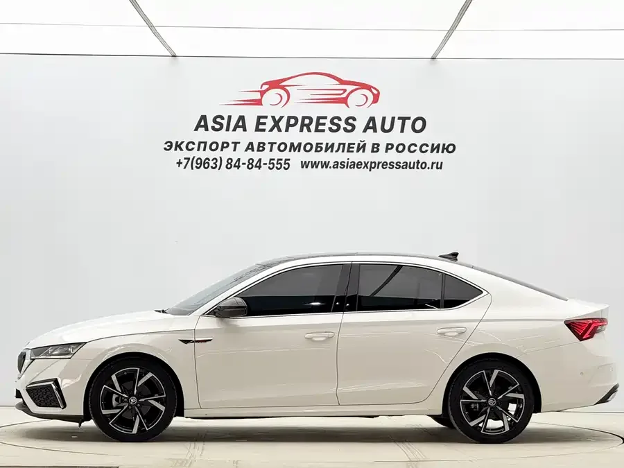 Skoda Octavia Octavia 2022 PRO TSI280 Luxury Edition 2022 — миниатюра 4