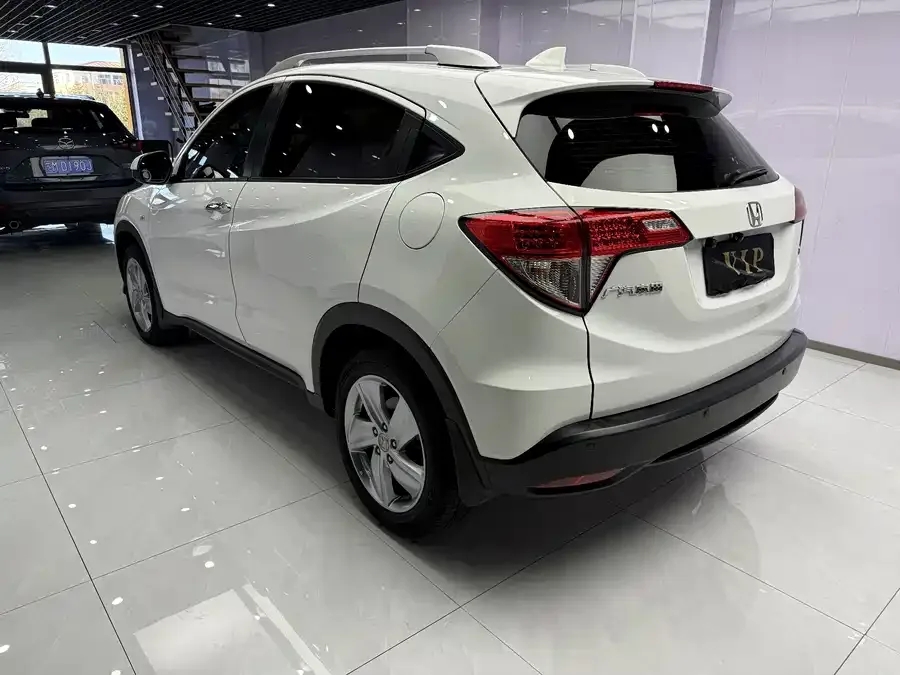 Honda Vezel Binzhi 2022 1.5L CVT Elite Intelligent Edition 2022 — миниатюра 3