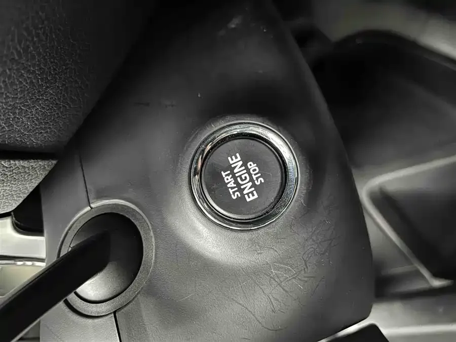 Skoda SuperB Superpa 2024 TSI280 DSG Exclusive Edition 2024 — миниатюра 2